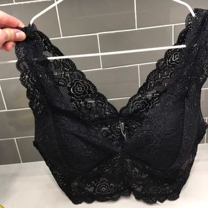NWT 🌹ONLY Black 🖤 Chloe Lace Bra